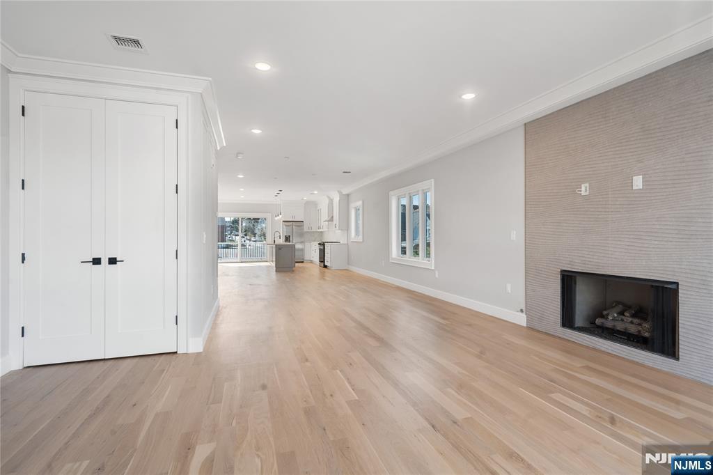 362 Lafayette Avenue B
