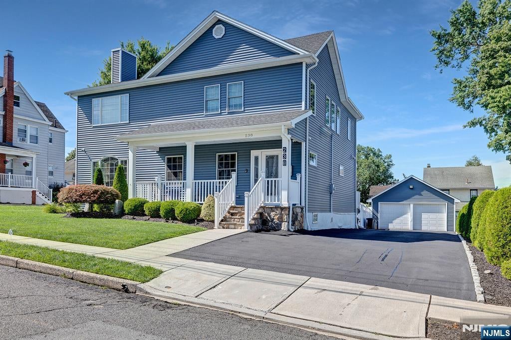 238 Walter Avenue