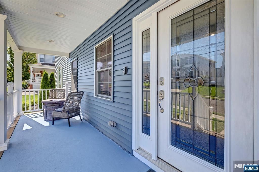 238 Walter Avenue