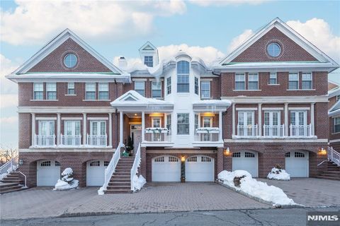 803 Heights Lane Tenafly NJ 07670