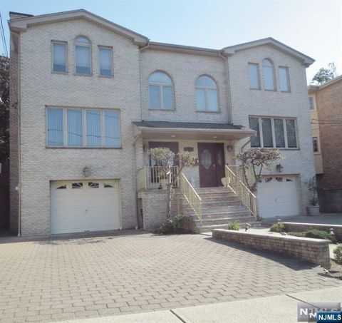 Photo of 456 Glen AVE #A, Palisades Park, NJ 07650 (MLS # 26023381)
