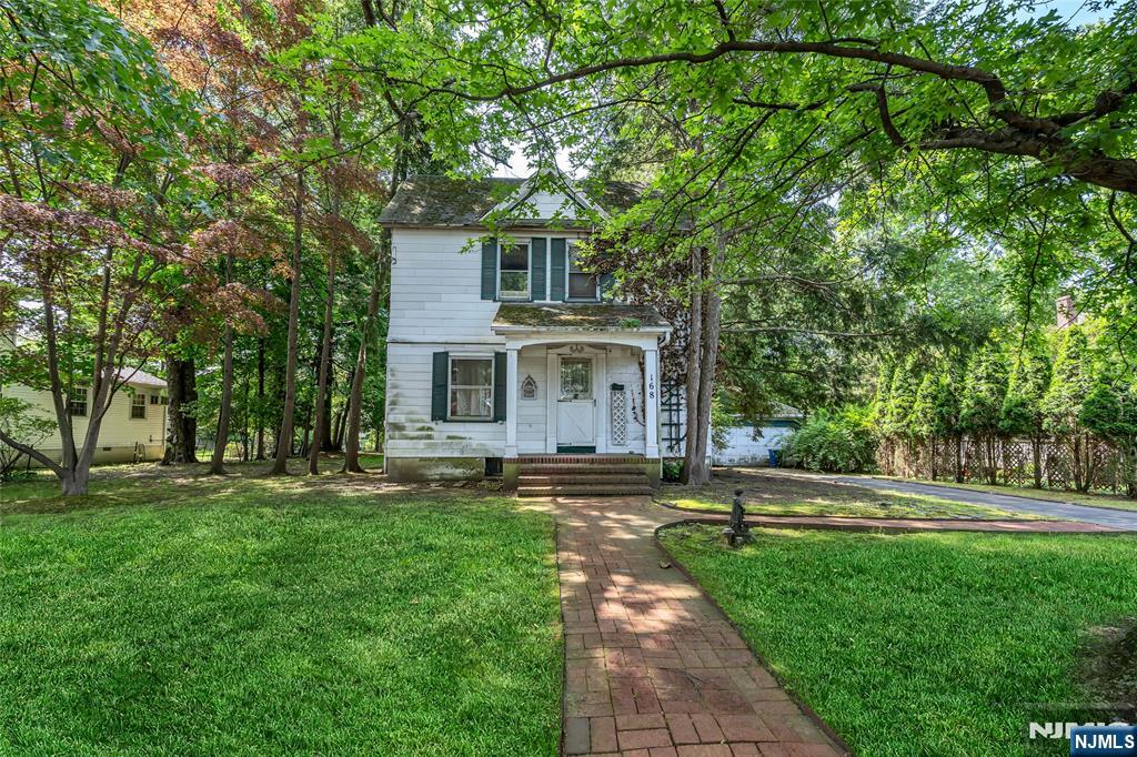 168 Holland Avenue