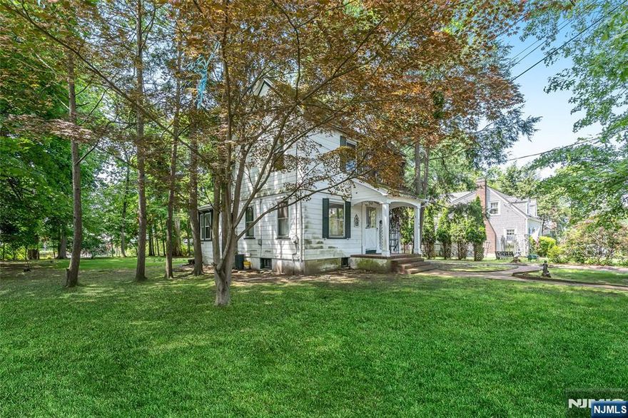 ATTENTION BUILDERS, CONTRACTORS, INVESTORS! OR- ASPIRING HOMEOWNERS LOOKING TO BUILD OR CUSTOMISE THEIR DREAM HOUSE! This 3 Bed 1 bath Colonial home is situated on a picturesque tree-lined street and offers an incredible opportunity for a complete transformation. Nestled on a large, sprawling property, (18,750 sq.ft) in a beautiful neighbohood... This property is being sold strictly AS IS. All inspections, permits, CO will be the sole responsibility of the buyer... New survey of property is available for the buyer. Very large lot for expansion, or even the possibility of subdividing (if zoning permits). Buyer to do due diligence...no representation from the seller.