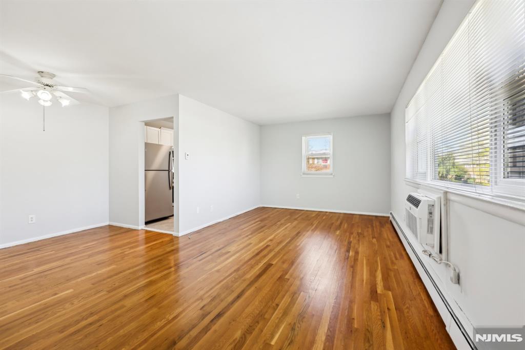38-02B Dobrin Court B