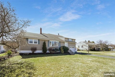 23 Manor Drive Clifton NJ 07013