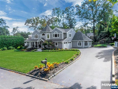Photo of 545 Miller Road, Wyckoff, NJ 07481 (MLS # 26036601)