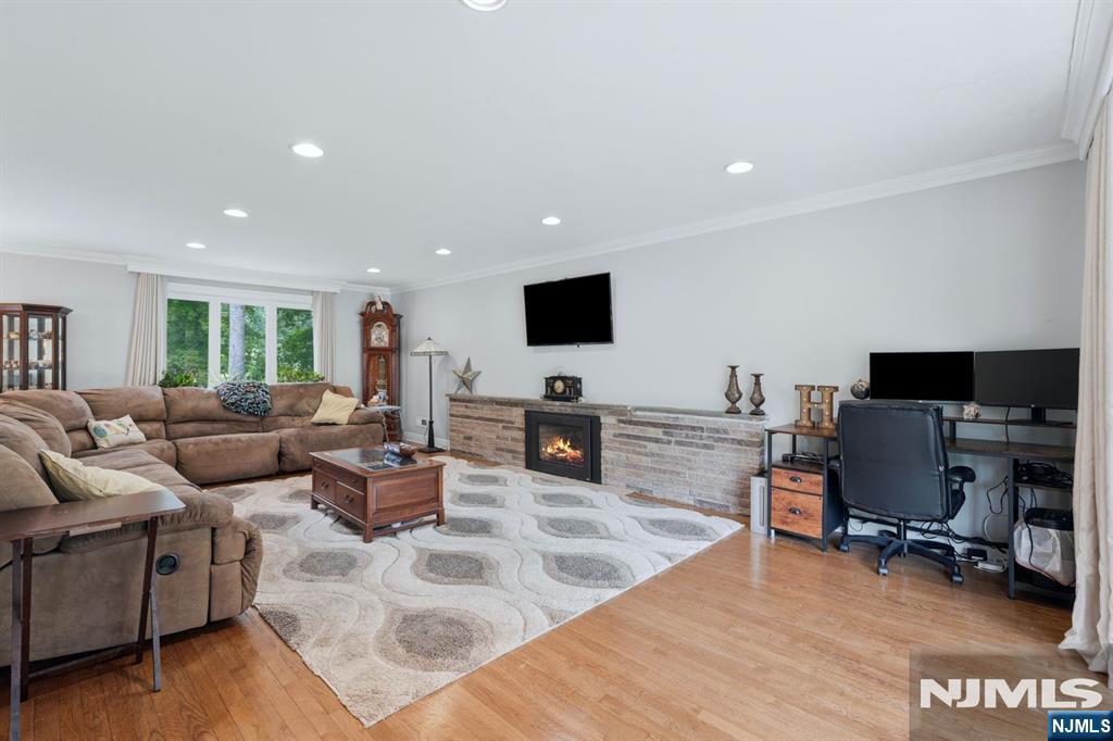 105 Winthrop Road