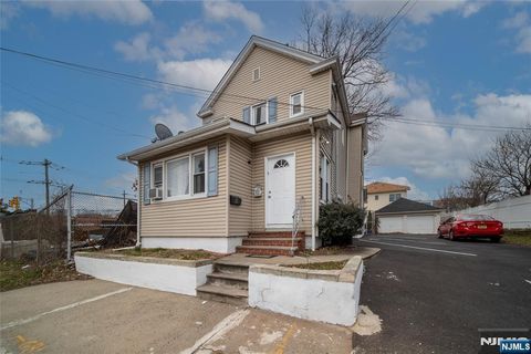 Photo of 455 Orient Way #2, Lyndhurst, NJ 07071 (MLS # 26010849)