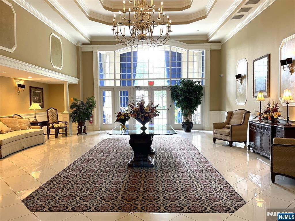 Rochelle Park, New Jersey 07662, United States, 2 Bedrooms Bedrooms, ,2 BathroomsBathrooms,Residential,Active,160612