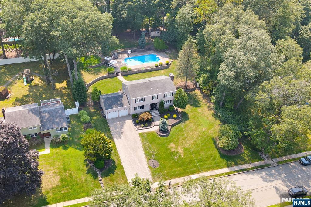 118 Manito Avenue