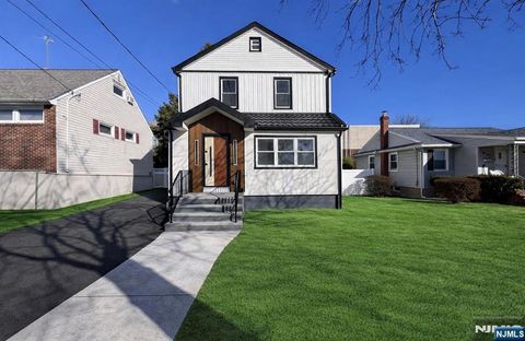 309 Ottawa Avenue Hasbrouck Heights NJ 07604