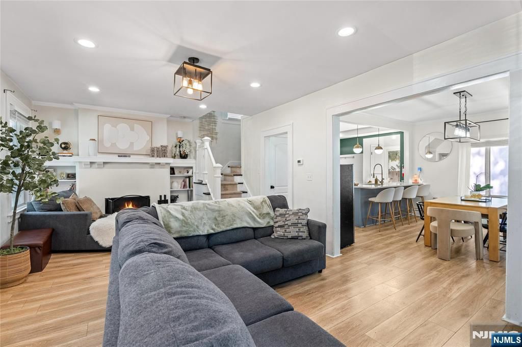 Photo of 44 Richelieu Place, Newark, NJ 07106 (MLS # 26012031)