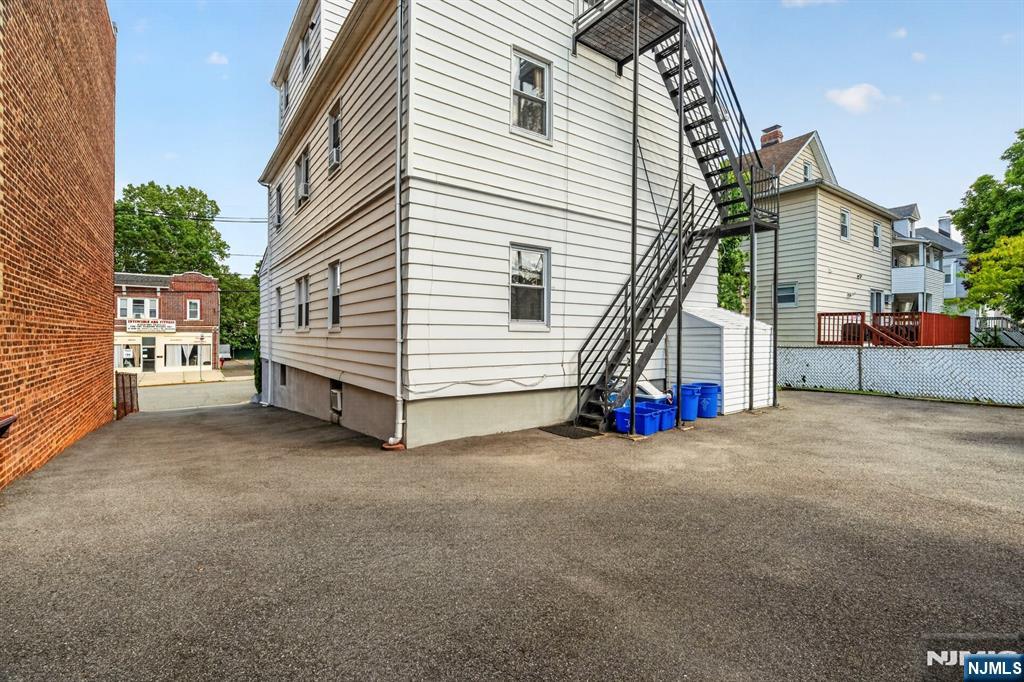 79 Union Avenue