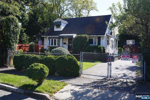 156 Kentucky Avenue Paterson NJ 07503