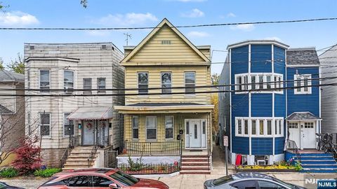 176 Boyd Avenue Jersey City NJ 07304