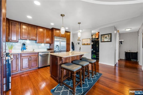 Photo of 555 North Avenue #11E, Fort Lee, NJ 07024 (MLS # 26029964)