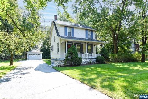 373 W Crescent Avenue Allendale NJ 07401