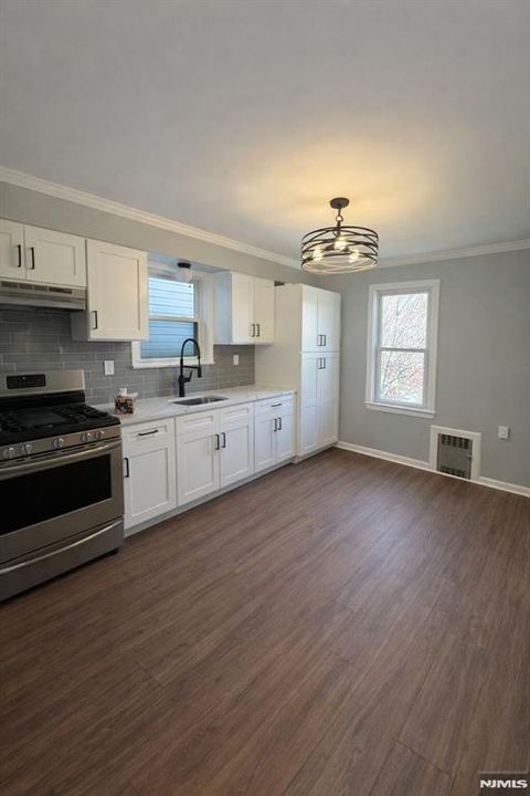 Photo of 111 Willow St #2, Bloomfield, NJ 07003 (MLS # 26009011)