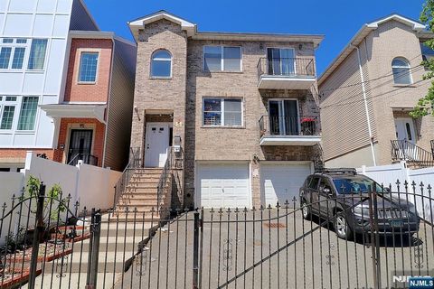 Photo of 9193 Chadwick Avenue, Newark, NJ 07108 (MLS # 26015330)