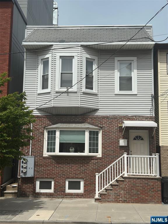 265 Cambridge 1, Jersey City, New Jersey - 2 Bedrooms  
1 Bathrooms  
5 Rooms - 
