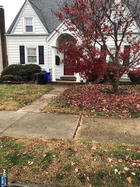 Photo of 5 Bond Pl, North Arlington, NJ 07031 (MLS # 25041677)