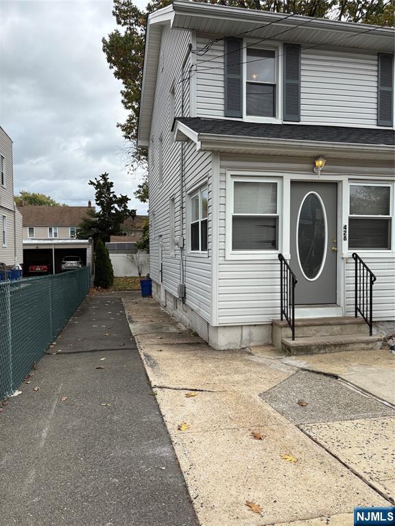 428 Cortlandt Street