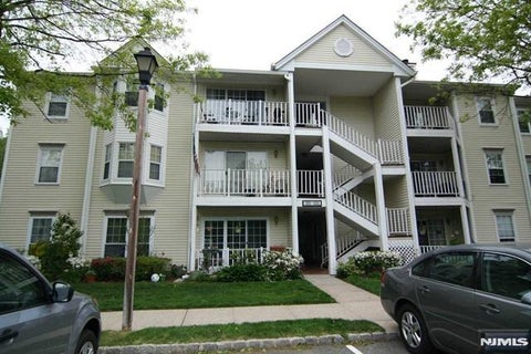 Photo of 170 Linden St #170, Mahwah, NJ 07430 (MLS # 26022477)