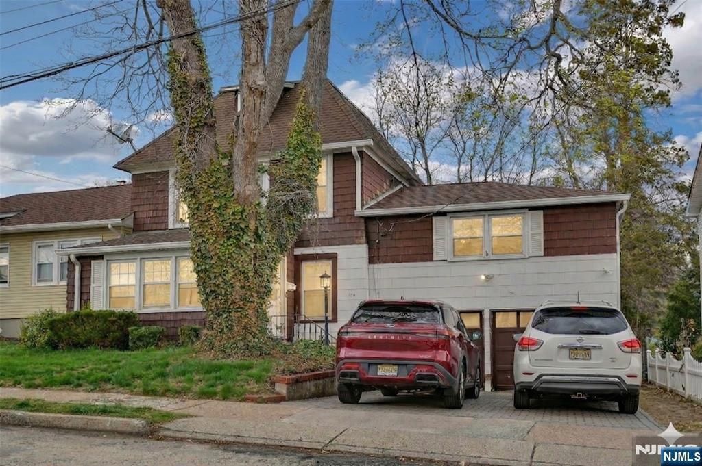 Photo of 113 Lake Street, Bergenfield, NJ 07621 (MLS # 26011286)