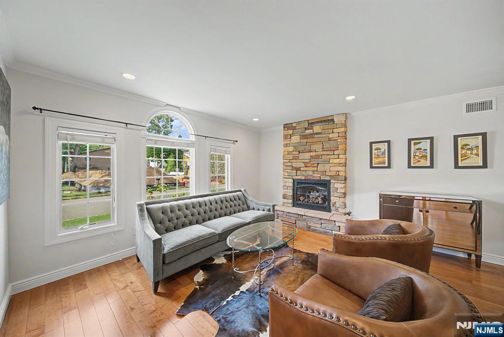 176 5th Street