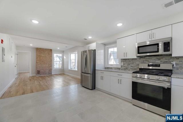 401 Franklin Street 2