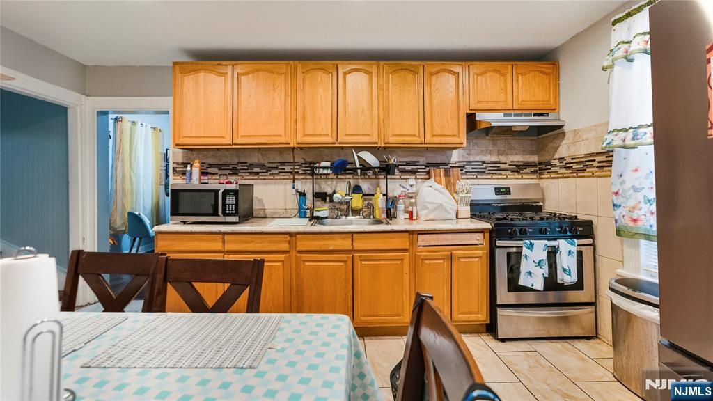 Photo of 250 4th Street, Newark, NJ 07107 (MLS # 25038413)