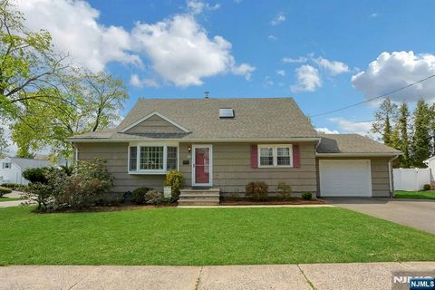 Photo of 16 Addicks Road, Westwood, NJ 07675 (MLS # 26012927)