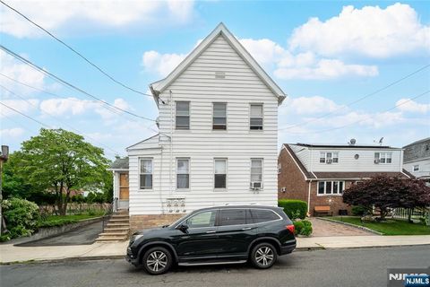 53 Crystal Street North Arlington NJ 07031