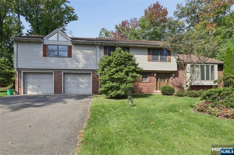Photo of 612 Floyd Street, Englewood Cliffs, NJ 07632 (MLS # 26037612)