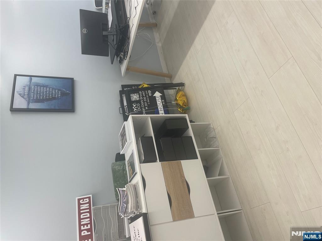 666 Anderson Avenue 2nd Floor