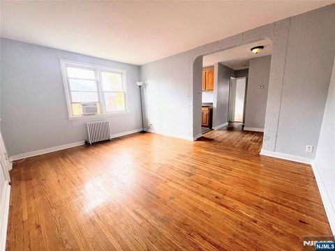 Photo of 23 Carpenter Ter, Belleville, NJ 07109 (MLS # 25039342)