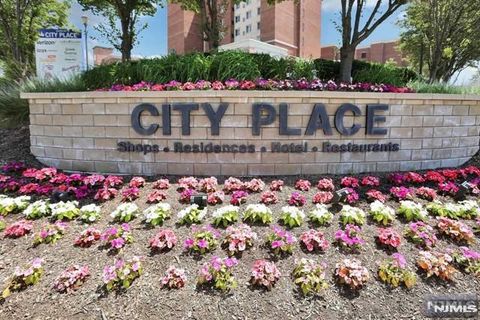 Photo of 3412 City, Edgewater, NJ 07020 (MLS # 26008642)