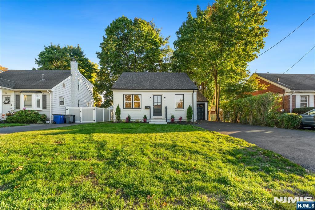 79 Forest Road