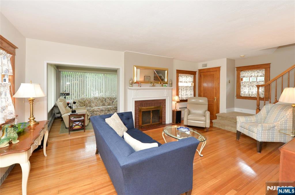 4-14 Morlot Avenue