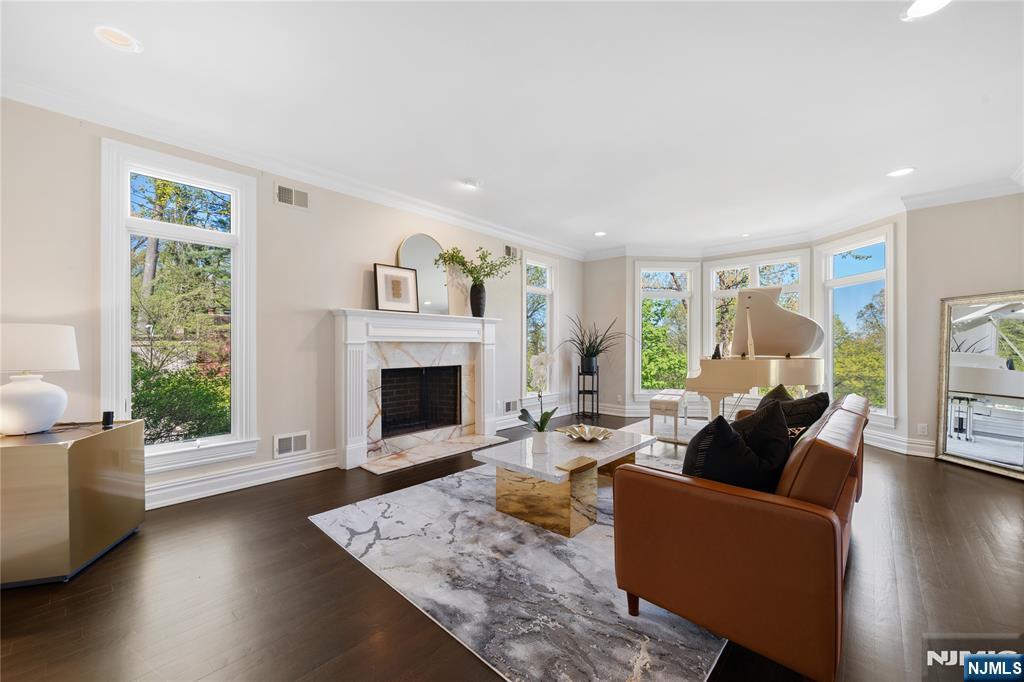 228 Highland Avenue