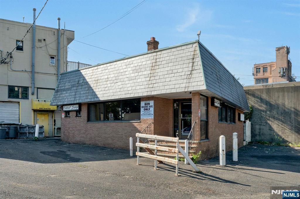 Property photo 3