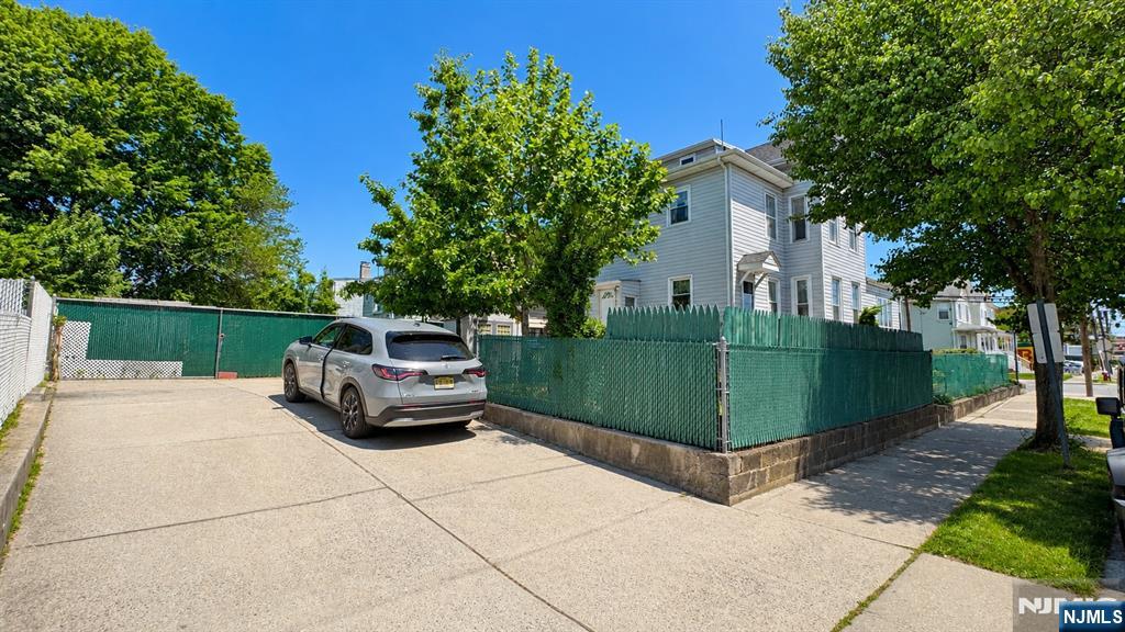 Homes for Sale in Northern NJ | ThisIsRiverEdge.com 129 Union Street