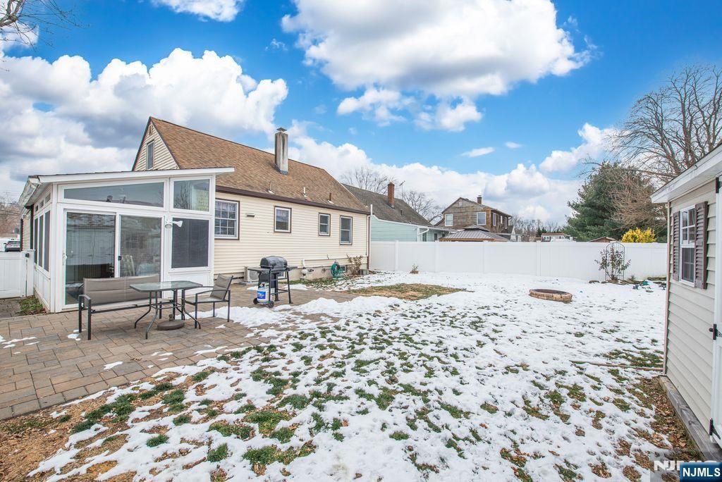 Photo of 1452 Lincoln Avenue, Pompton Lakes, NJ 07442 (MLS # 26001414)