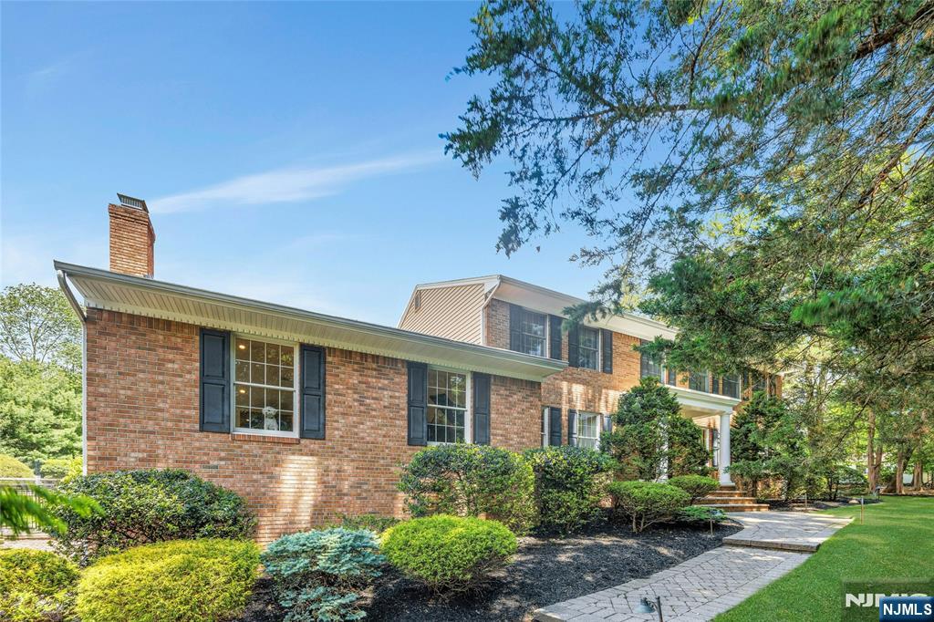 980 Briarwoods Road