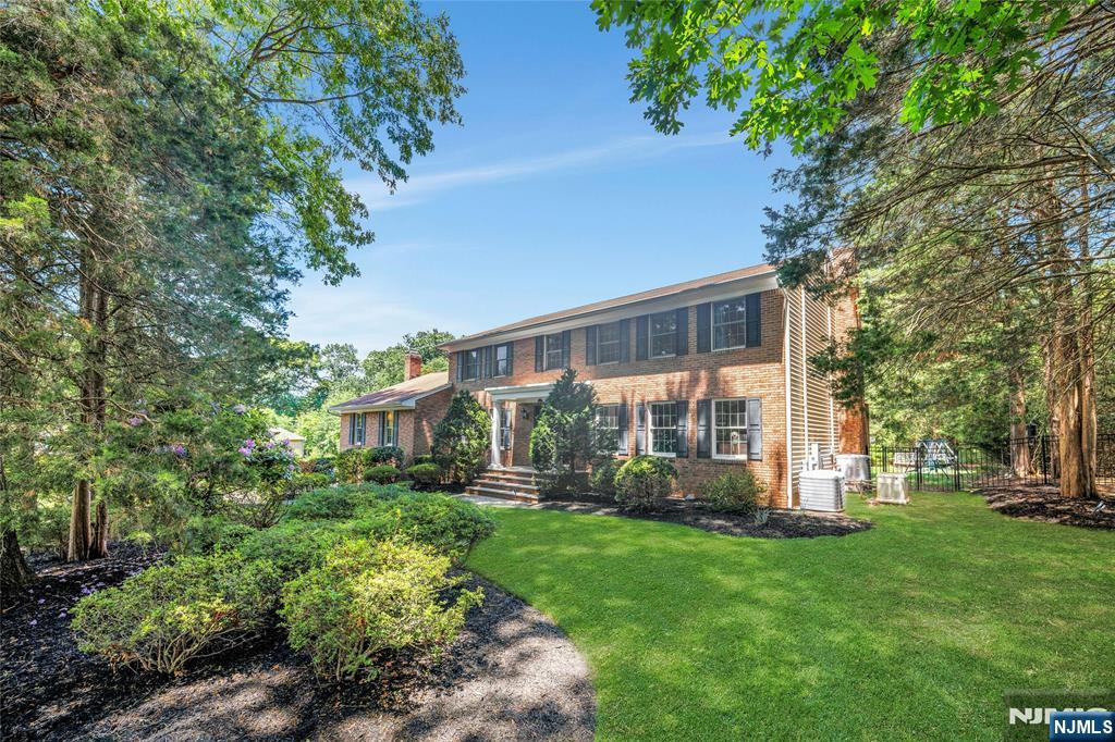 980 Briarwoods Road
