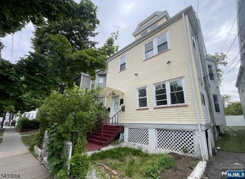 Photo of 8 Treacy AVE #3, Newark, NJ 07108 (MLS # 26018573)