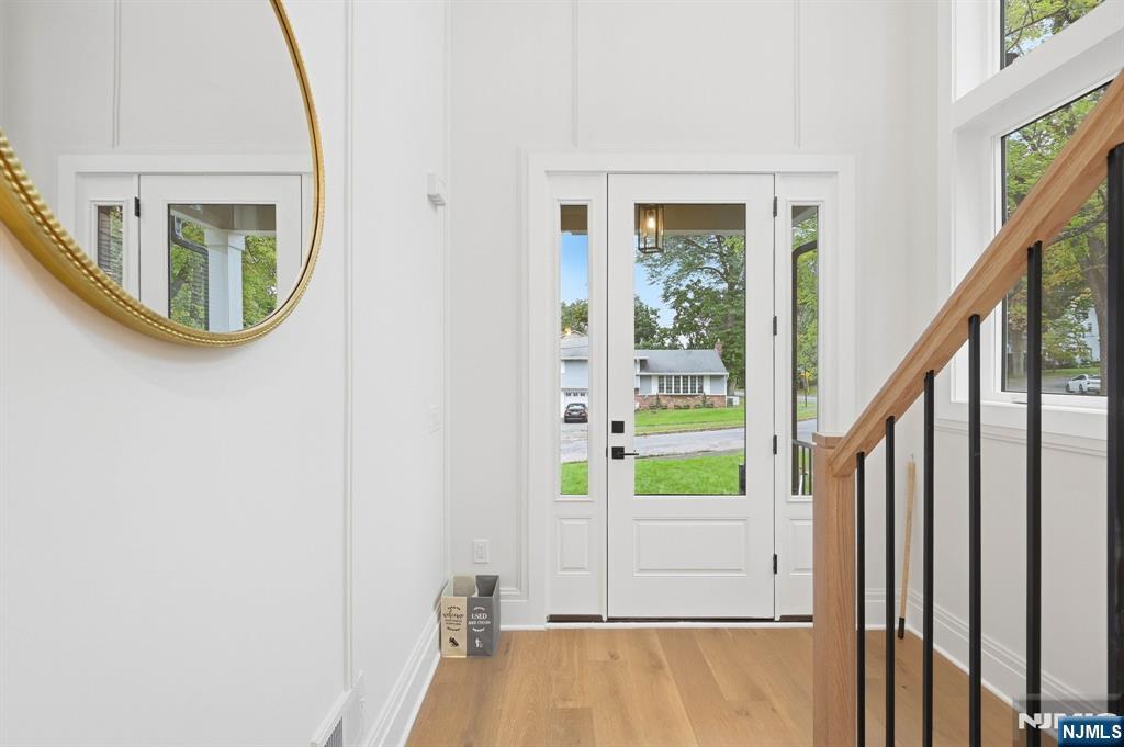 8 Roosevelt Terrace