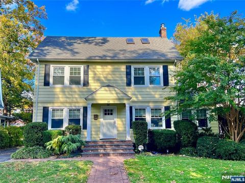 58 Cambridge Road Montclair NJ 07042