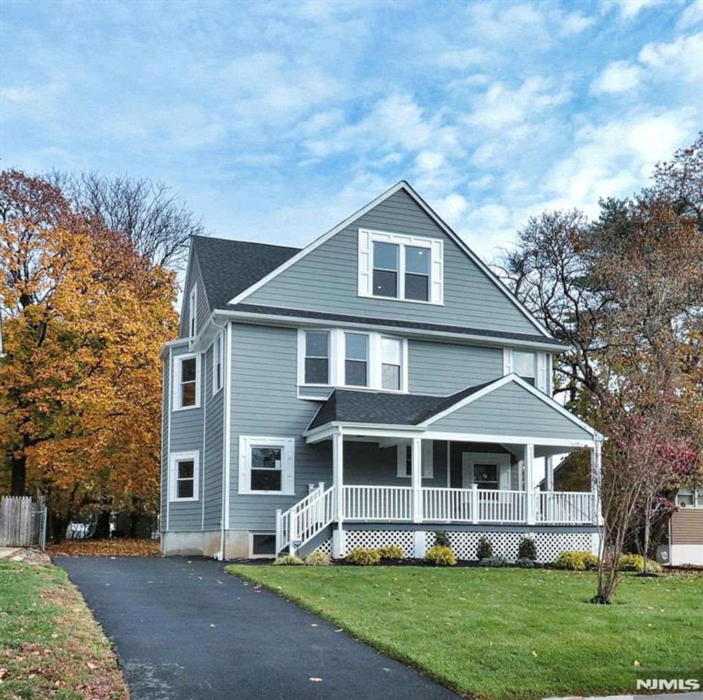 Photo of 231 Highland Avenue, Orange, NJ 07050 (MLS # 25040518)