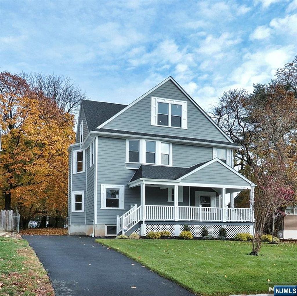 Photo of 231 Highland Avenue, Orange, NJ 07050 (MLS # 25040518)